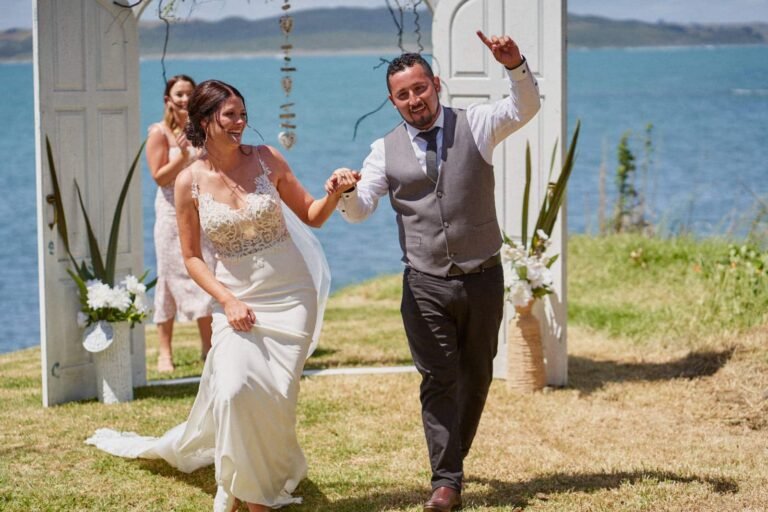 DANIELLE + JOHNATHAN